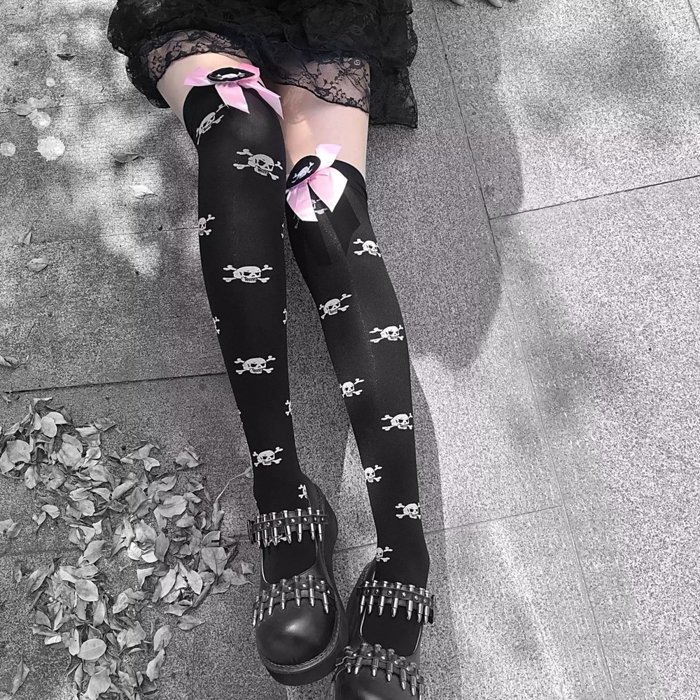 Gothic Long Black Knee High Stockings with Skulls & Pink Bows - Picture 4 of 16